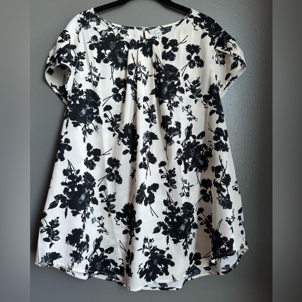 Floral Black and White Blouse, XL